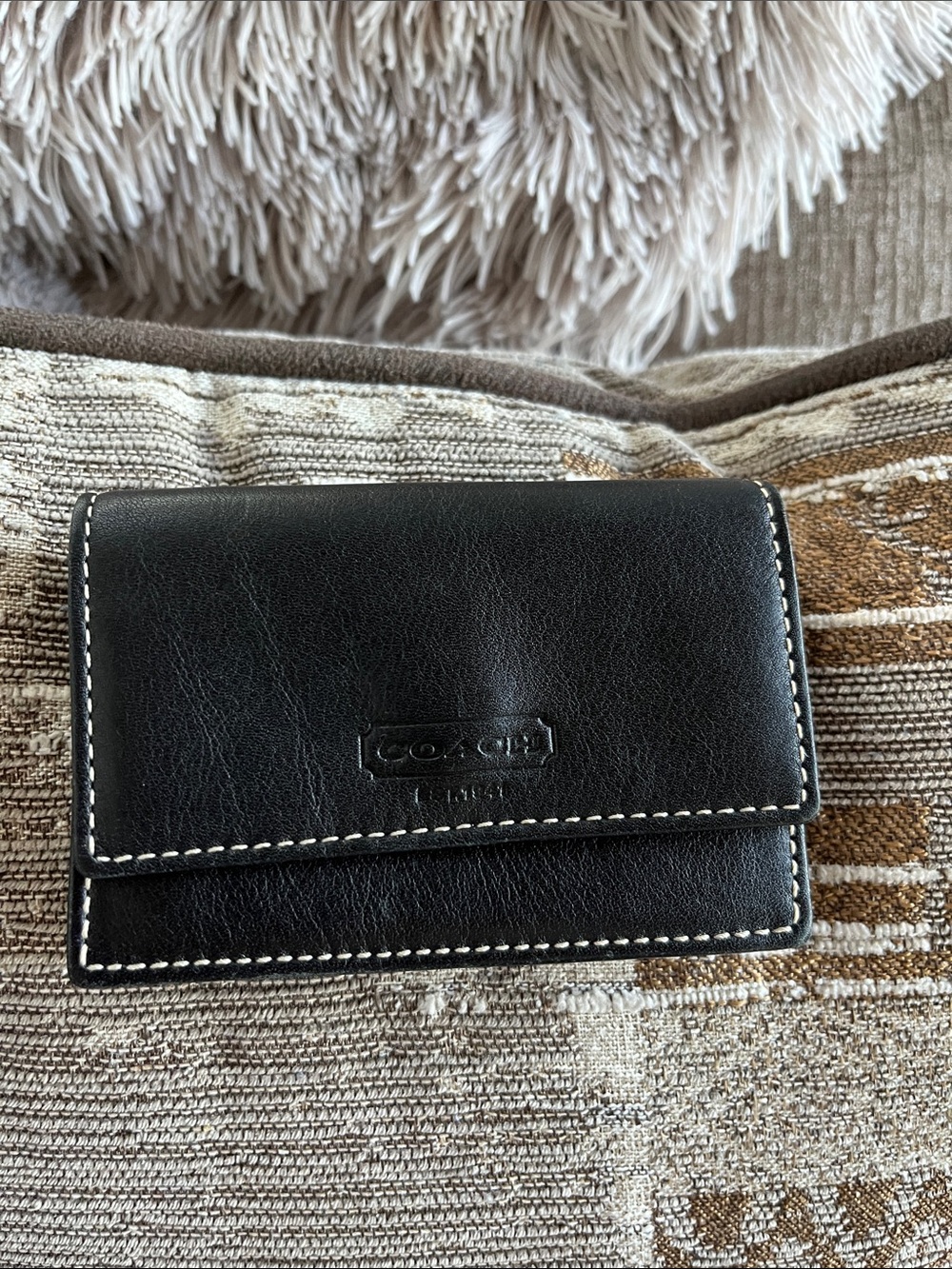 Vintage Coach Black Leather Card Holder with White Contrast Stitching